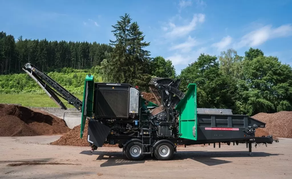 AXTOR2_4510-1-of-97_Komptech_Schnelläufer_klein