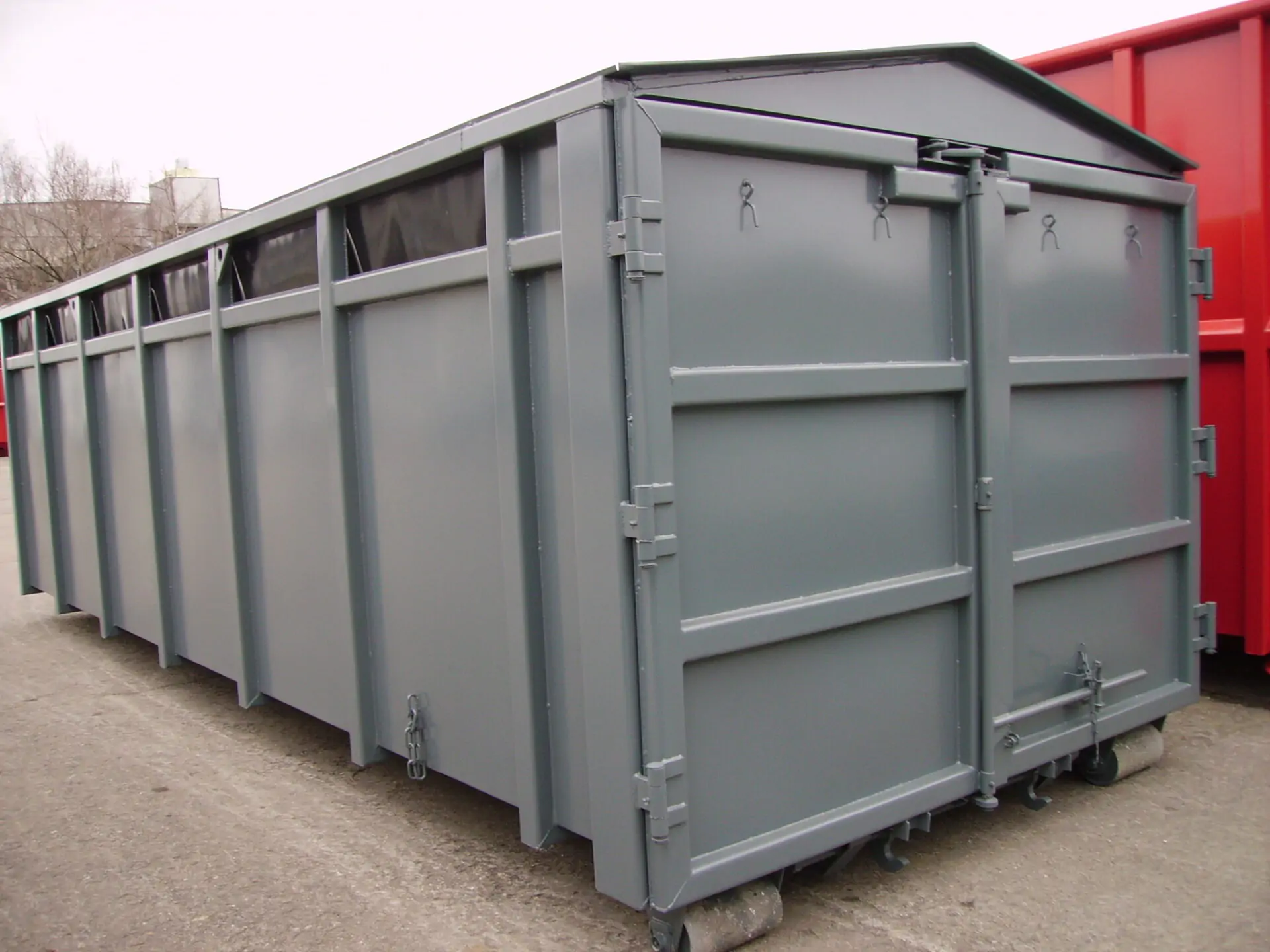 Papierabrollcontainer mit Fixdach