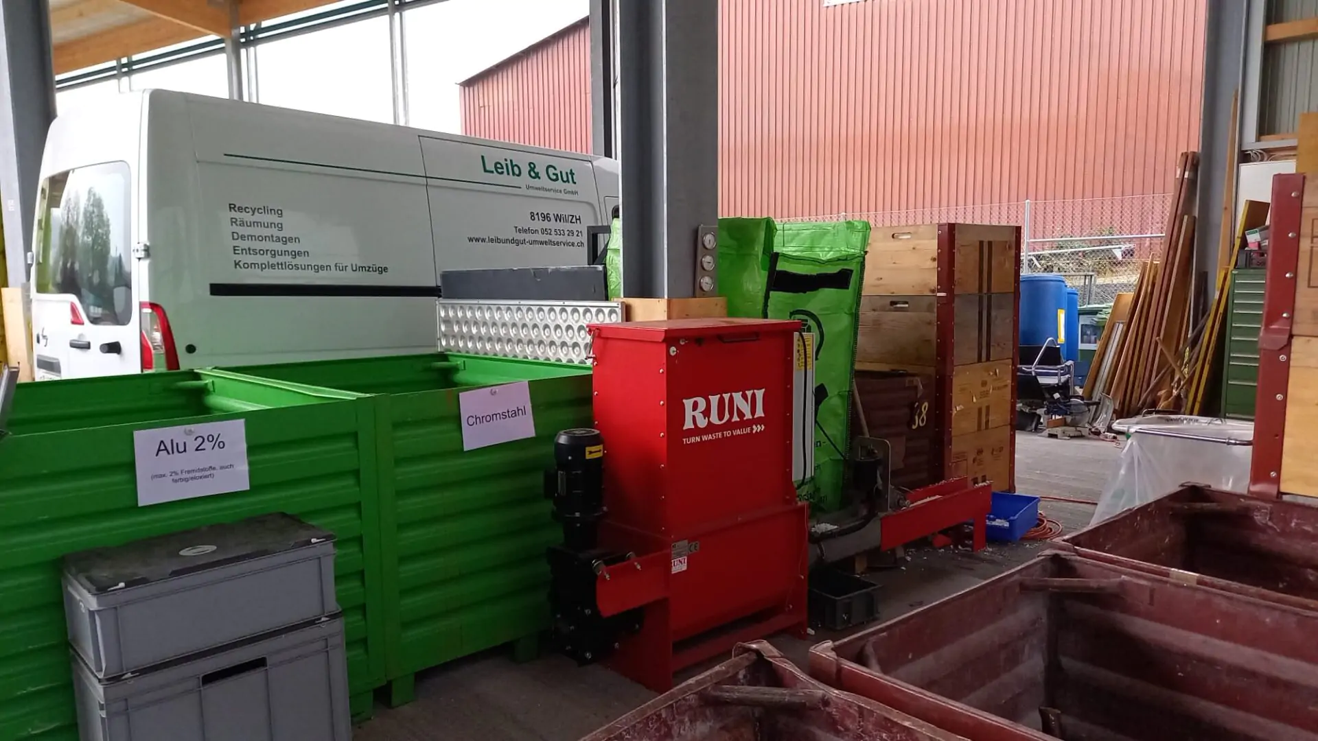 Runi_Styroporverdichter_Leib&Gut_Bild 1